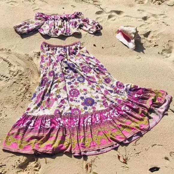 SOLD OUT Waverly Floral Gypsy Bohemian Off Shoulder Blouse & Maxi Ruffle Skirt - Picture 4 of 13